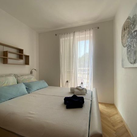 Appartement Molnar à Premantura Extérieur photo